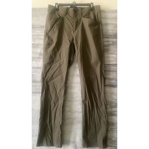 Orvis Trek Pant Men's Size 32 x 32, Kalamata Green Hiking Casual Outdoors Golf